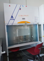 Skanair Fume cupboard Workstation  KR130GL/MSC CLII